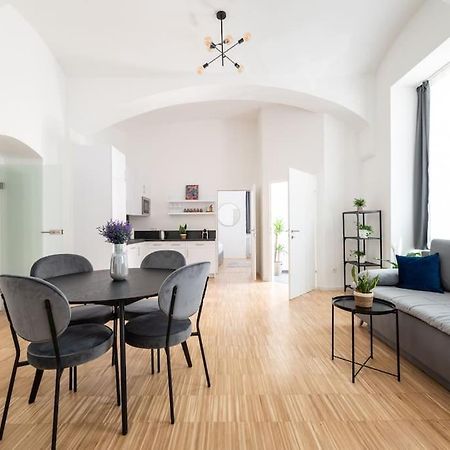Spacious 2Br Near Attractions By Hm Vídeň Exteriér fotografie