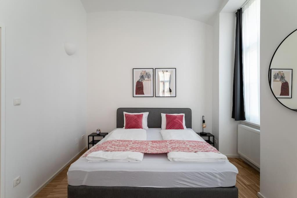 Spacious 2Br Near Attractions By Hm Vídeň Exteriér fotografie