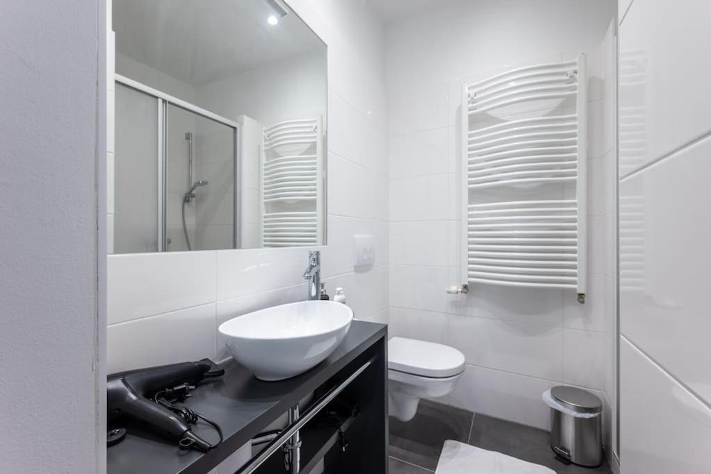 Spacious 2Br Near Attractions By Hm Vídeň Exteriér fotografie